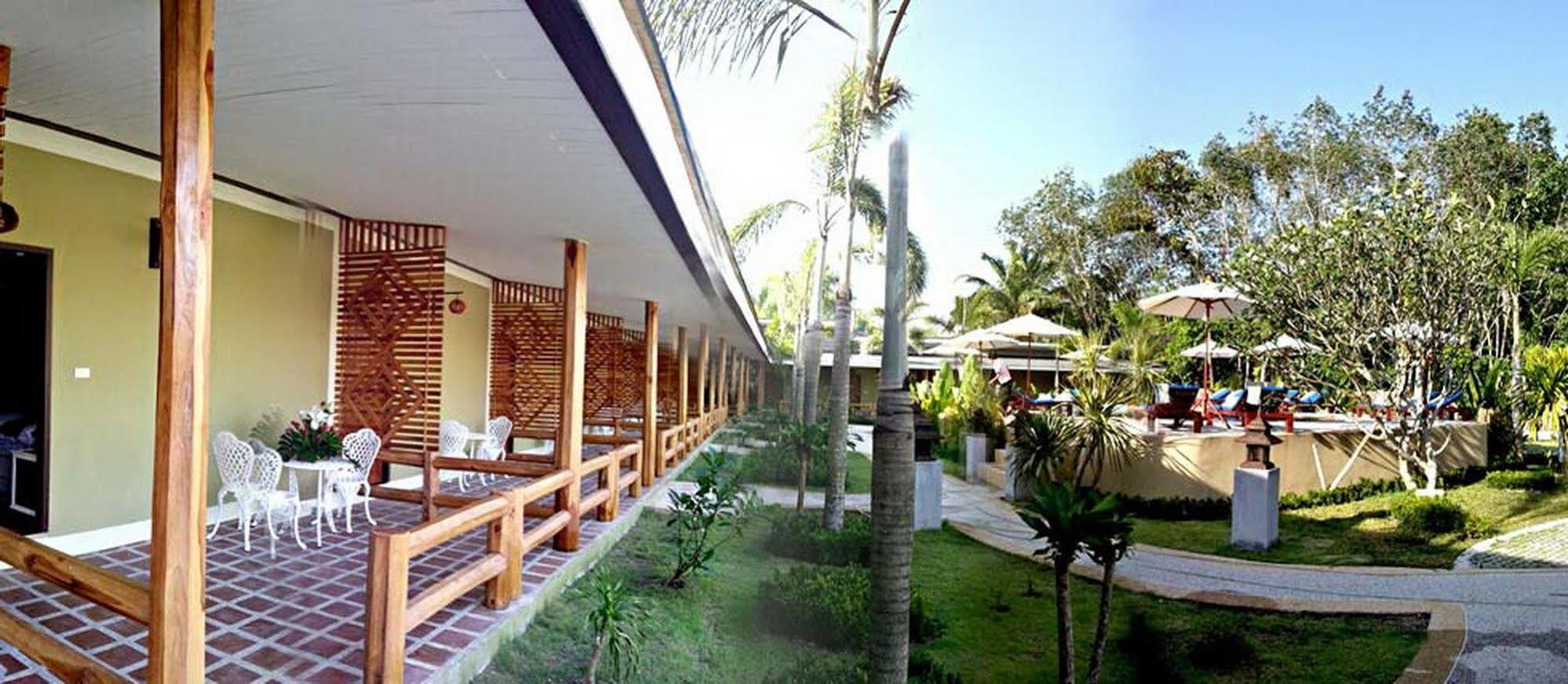 Phuvara Boutique Aonang Ao Nang Dış mekan fotoğraf